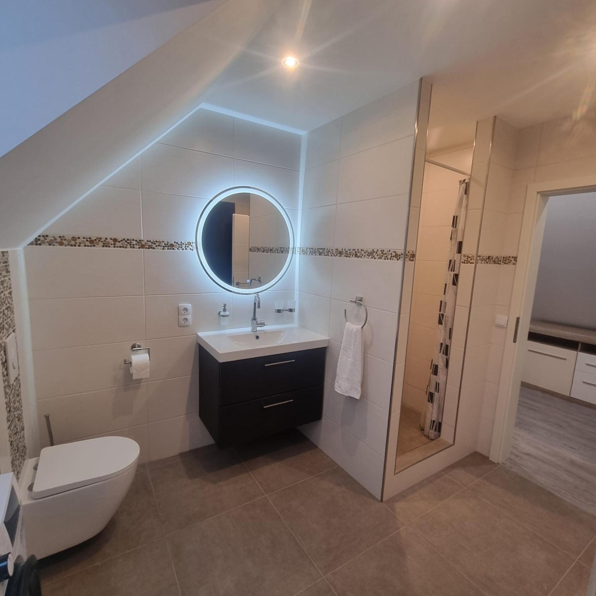 Dg Verwohn Wiefelstede Extérieur photo